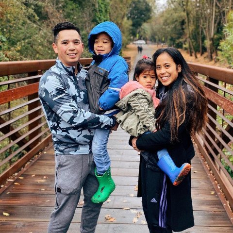 Noah with his mom, dad, and sister